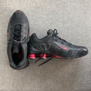 Men’s Nike Shox 3.2 SL (size 11)